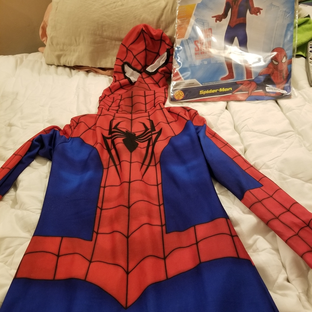 Spiderman second skin costume size Large kids! Size 12/14